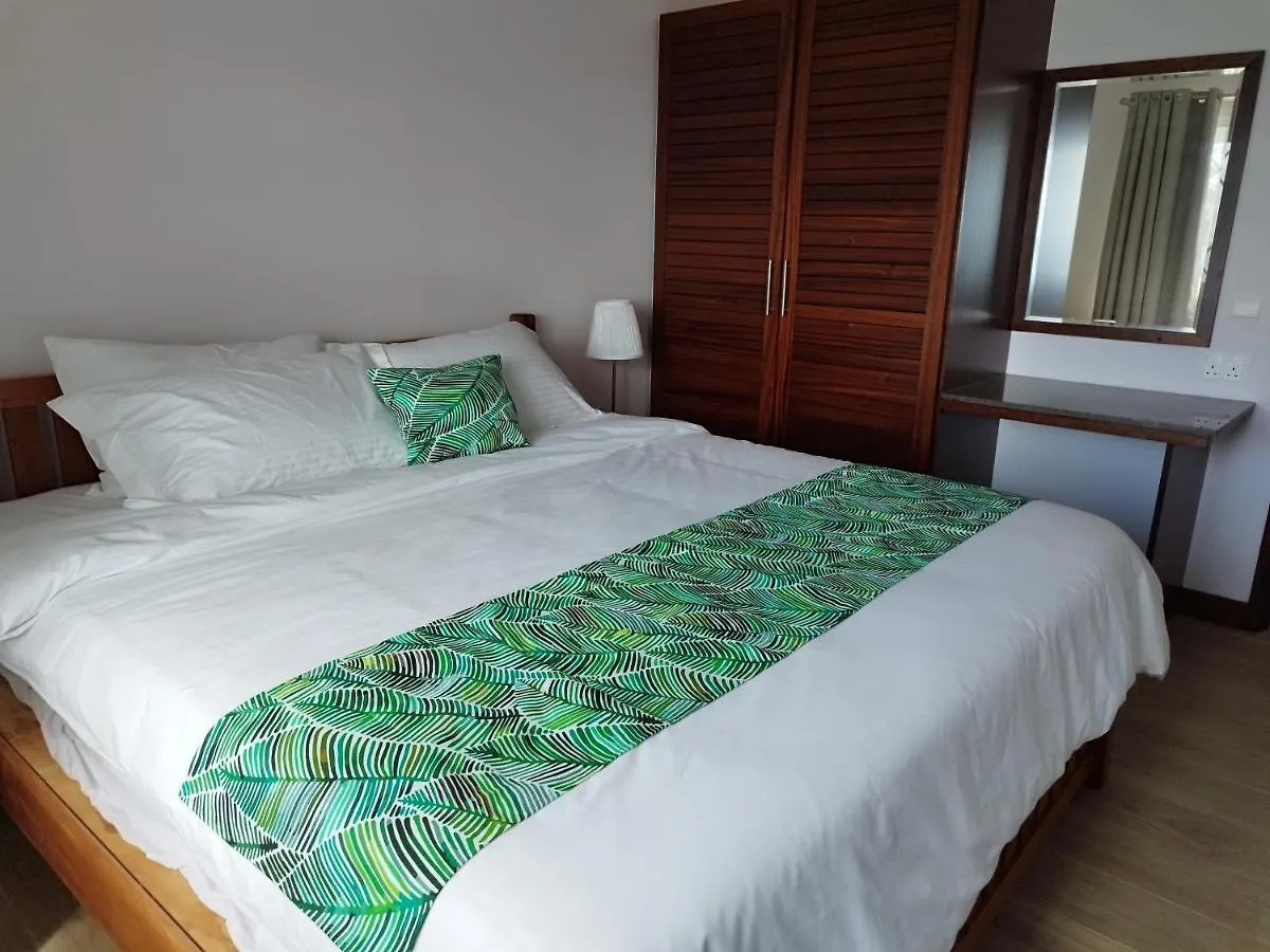 Crystal Shores Self Catering Apartments - Beau Vallon, Seychelles Beau Vallon