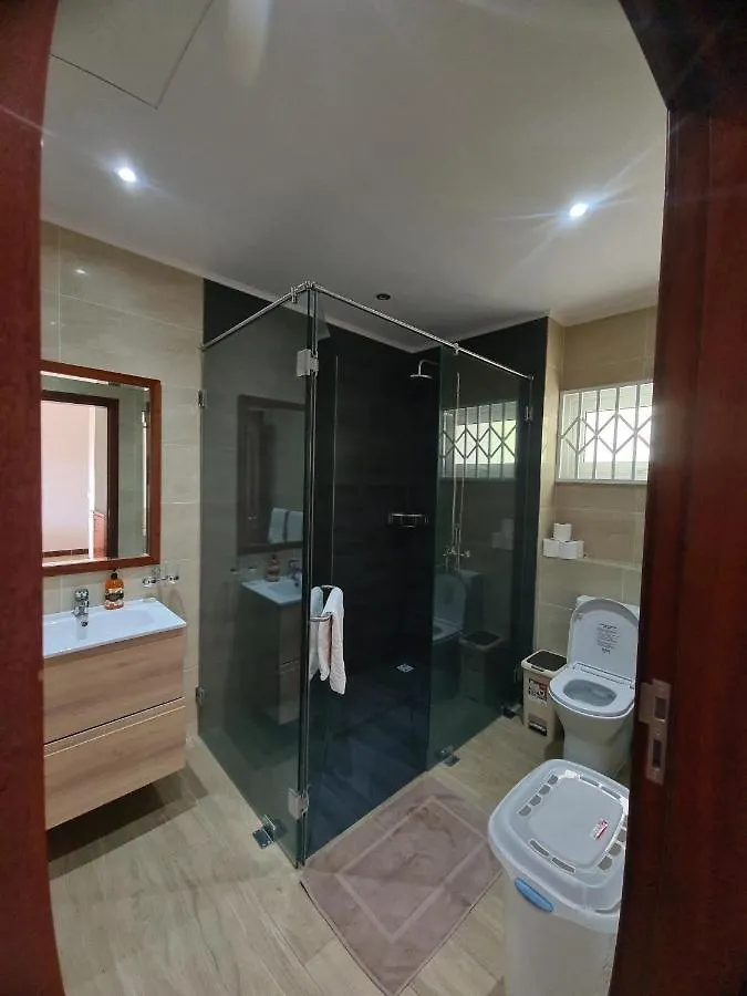 Crystal Shores Self Catering Apartments - Beau Vallon, Seychelles Beau Vallon  0*, Beau Vallon (Mahe) Seychelles