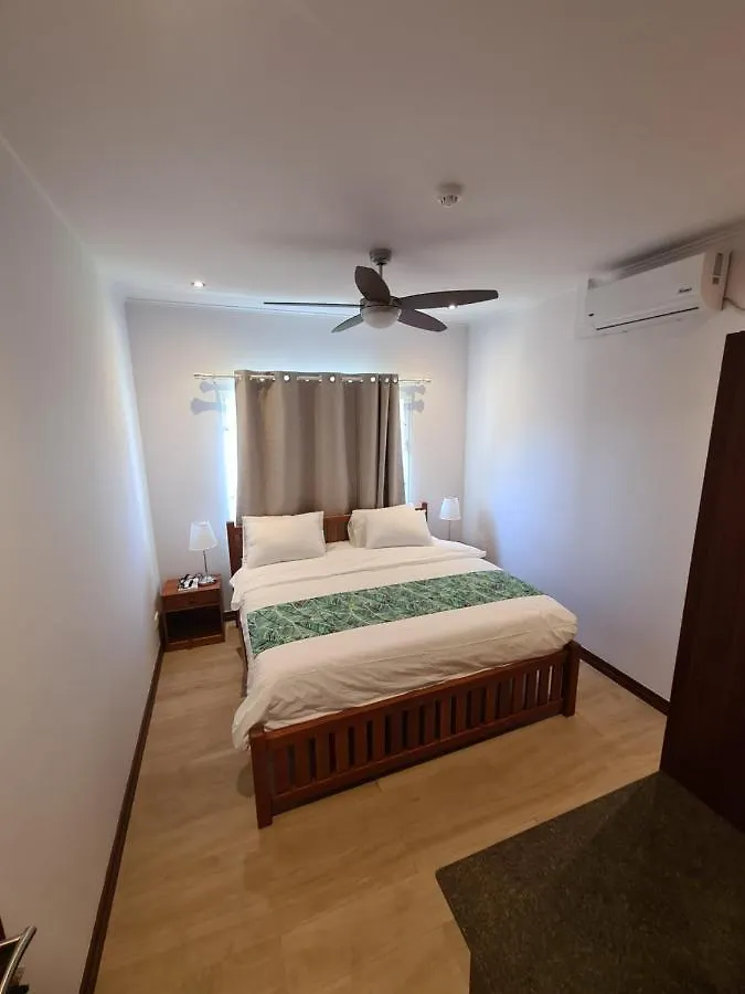 Crystal Shores Self Catering Apartments - Beau Vallon, Seychelles Beau Vallon