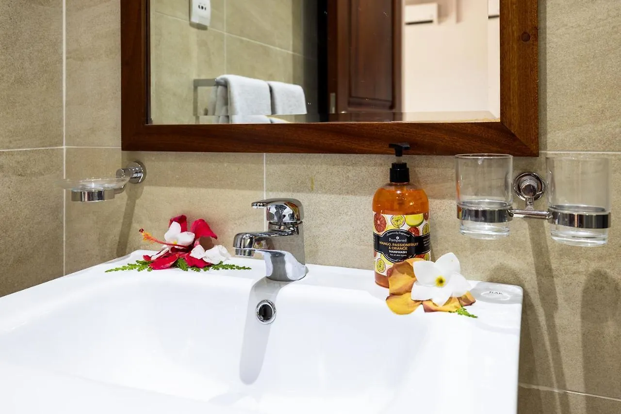Crystal Shores Self Catering Apartments - Beau Vallon, Seychelles Beau Vallon